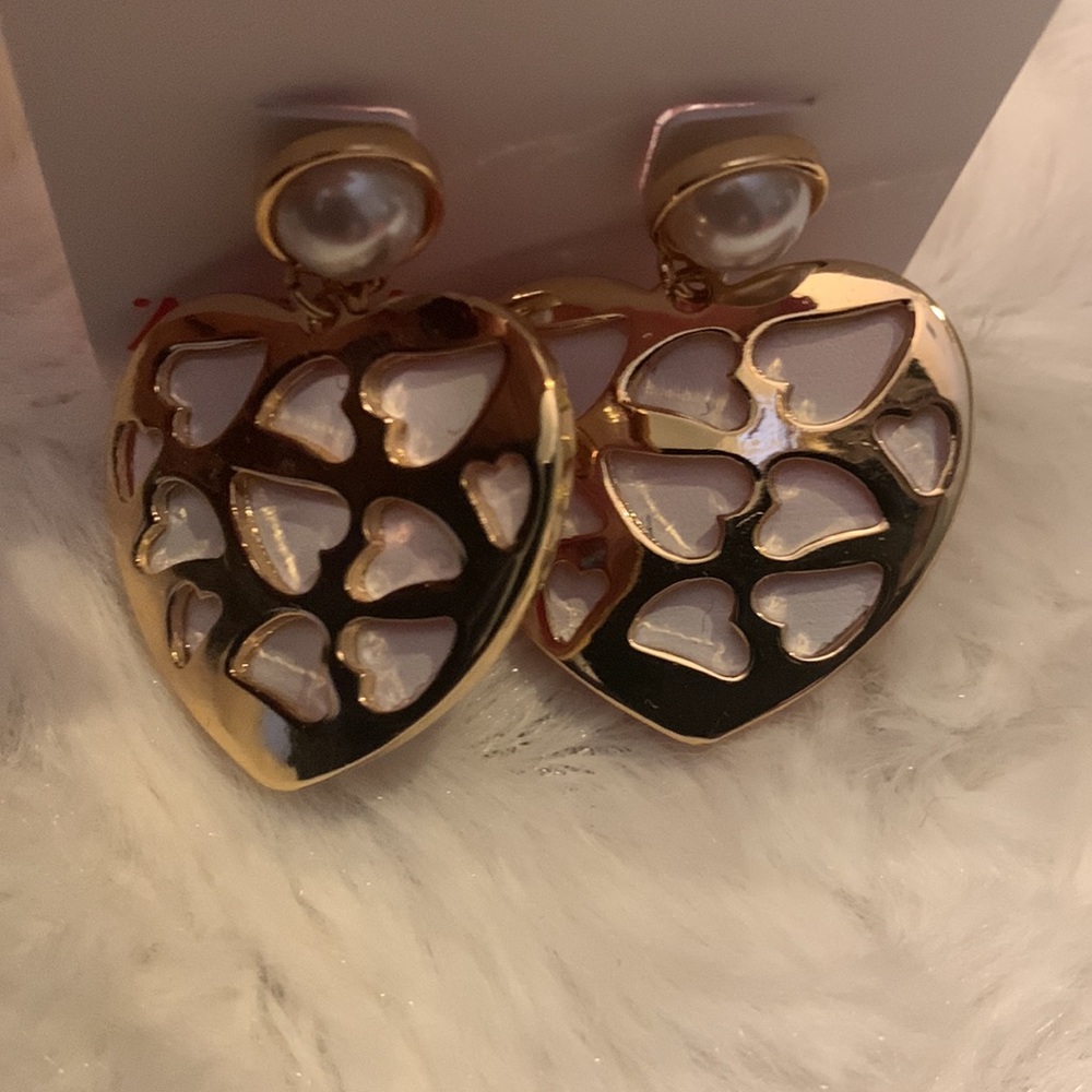 NWT $55 Betsey Johnson XOX Heart Drop Valentines Day Earrings - Picture 9 of 9